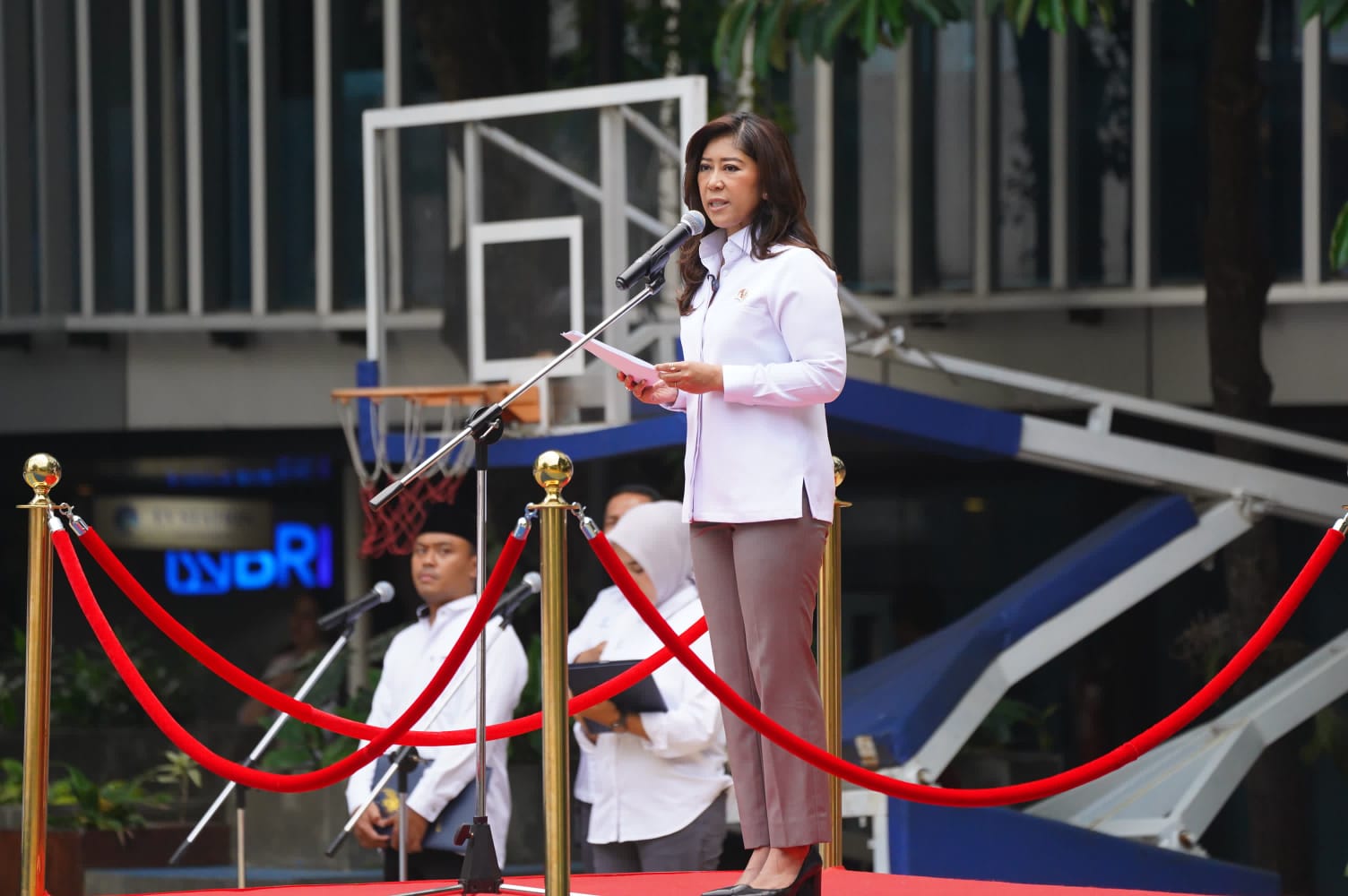 Menteri Komunikasi dan Digital Meutya Hafid mengatakan kebijakan WFH yang mulai diterapkan sejak 1 April 2026 merupakan bagian dari transformasi budaya kerja pemerintah untuk meningkatkan efisiensi dan pemanfaatan teknologi digital. Foto: Amiri Yandi/InfoPublik